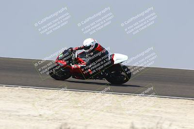 media/Sep-20-2025-TrackDaz (Sat) [[27f0cde673]]/C Group/1140am (Turn 2)/